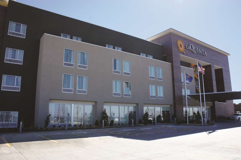 La Quinta By Wyndham Tulsa Broken Arrow Hotel Exterior foto